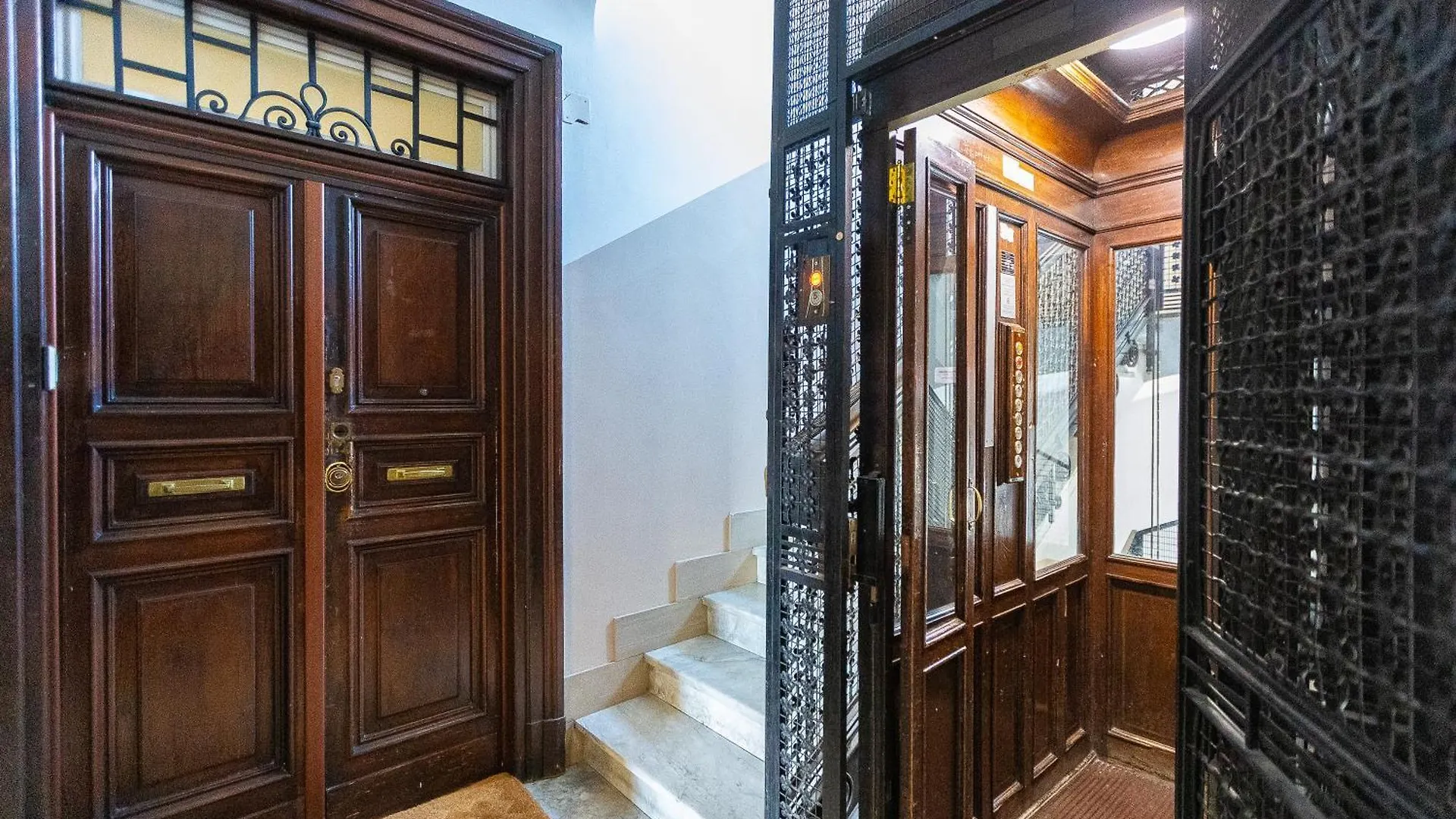 Cherry Suites Rome Apartment